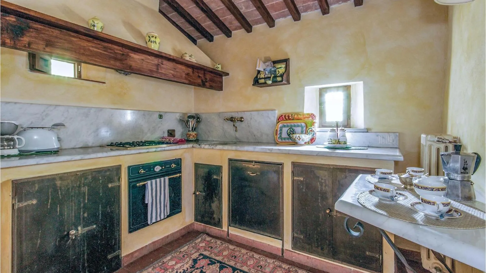 Vista San Lorenzo Ampinana Holiday home