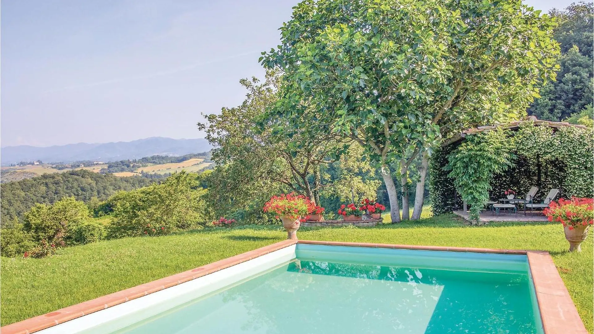 Holiday home Vista San Lorenzo Ampinana Italy